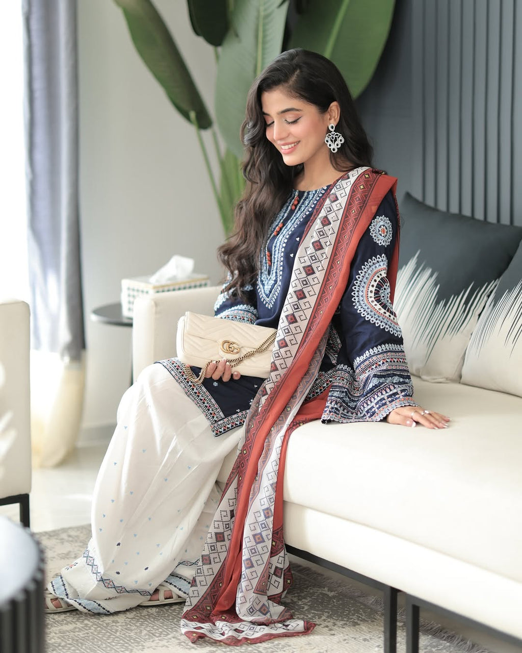 Rangrez – Heavy Embroidered 3-Piece Suit (Stitched)