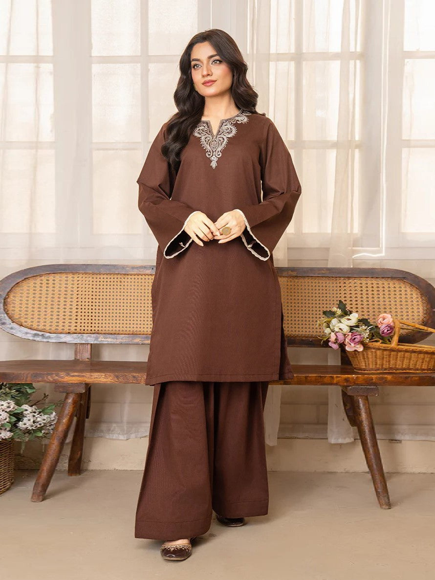 Erina – Luxury Embroidered 3-Piece Suit with Farshi Shalwar (Stitched)