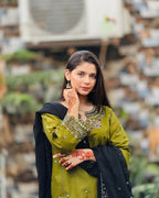 Mayal – Ezza Embroidered 3-Piece Lawn Set