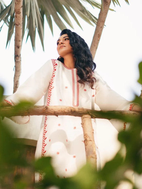 Alyana – Embroidered 2-Piece Arabic Lawn Set (Shirt & Plazo)