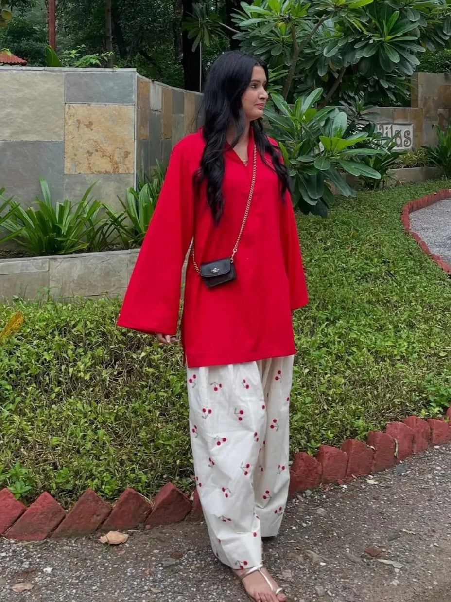 Mahi – 2-Piece Lawn Set with Farshi Shalwar