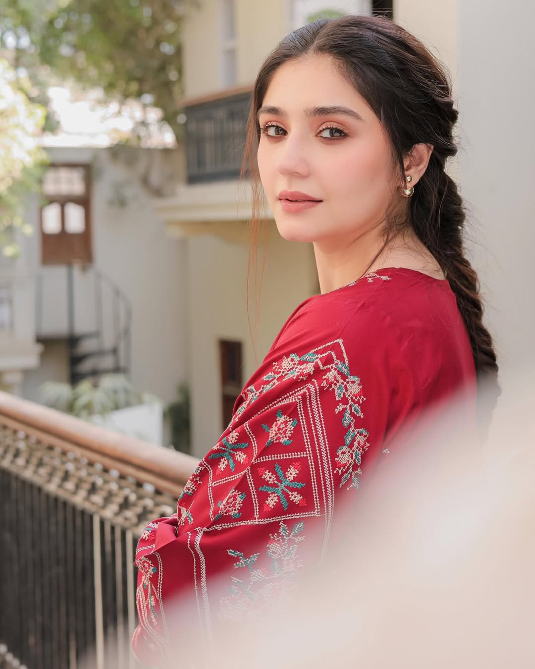 Nasheman – Embroidered Lawn Kurti with Farshi Shalwar (2-Piece Stitched Set)