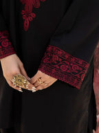 Zaroon – Luxury Embroidered 3-Piece Lawn Set with Farshi Shalwar