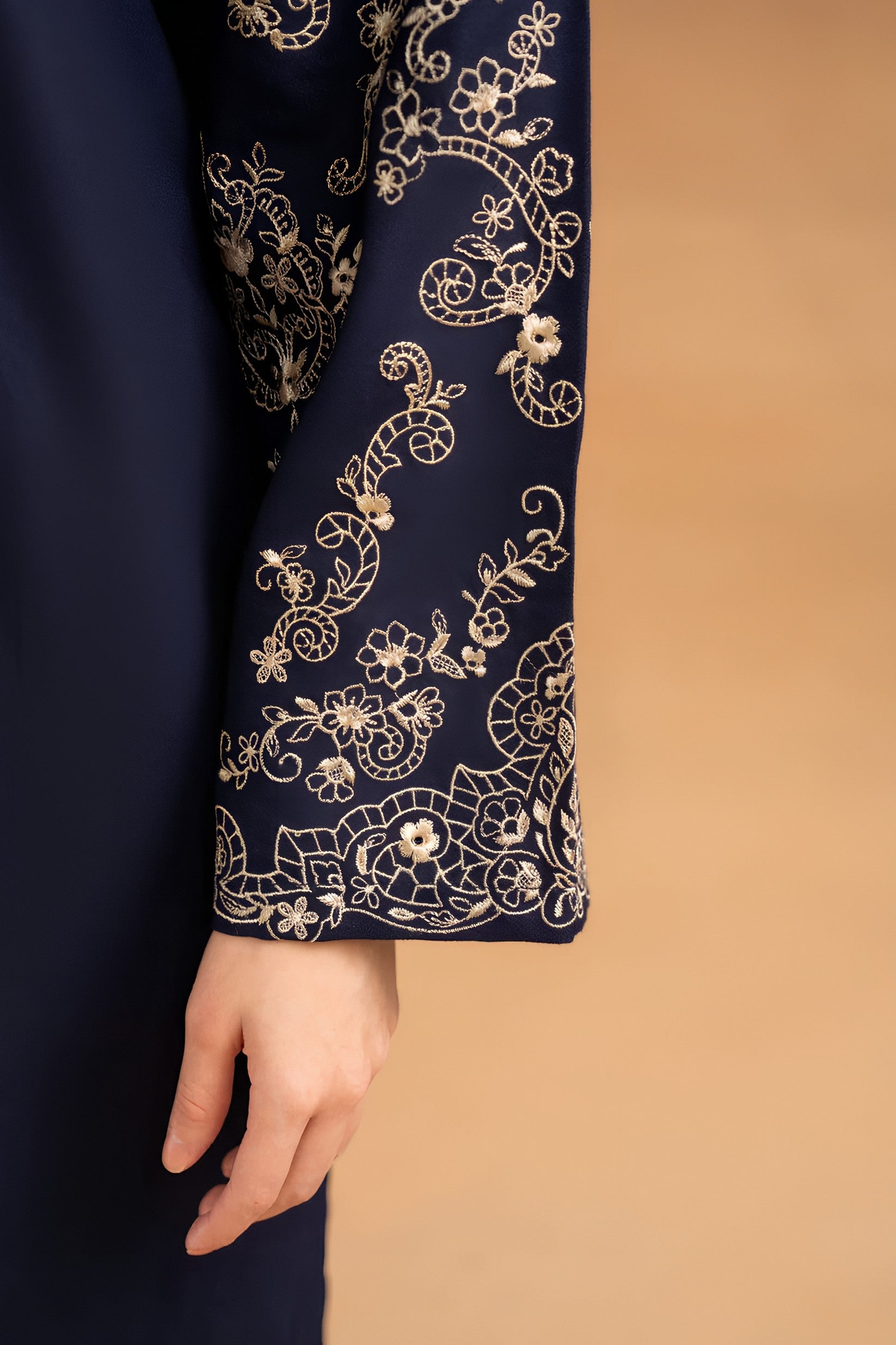 Mehrunisa – Embroidered China Lawn 2-Piece Set