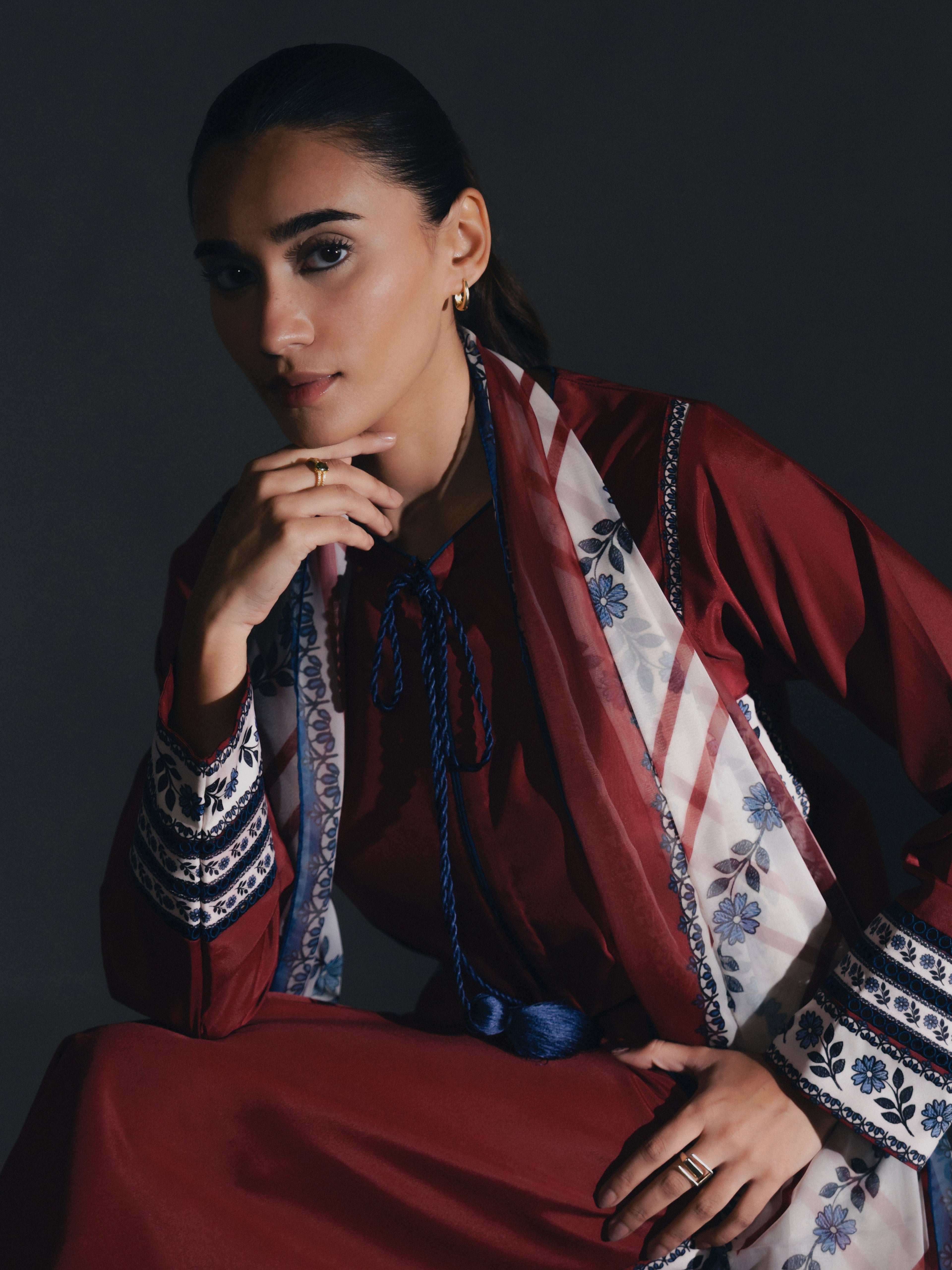 Mahveen – Maroon Bloom 3-Piece Printed Suit (Stitched)