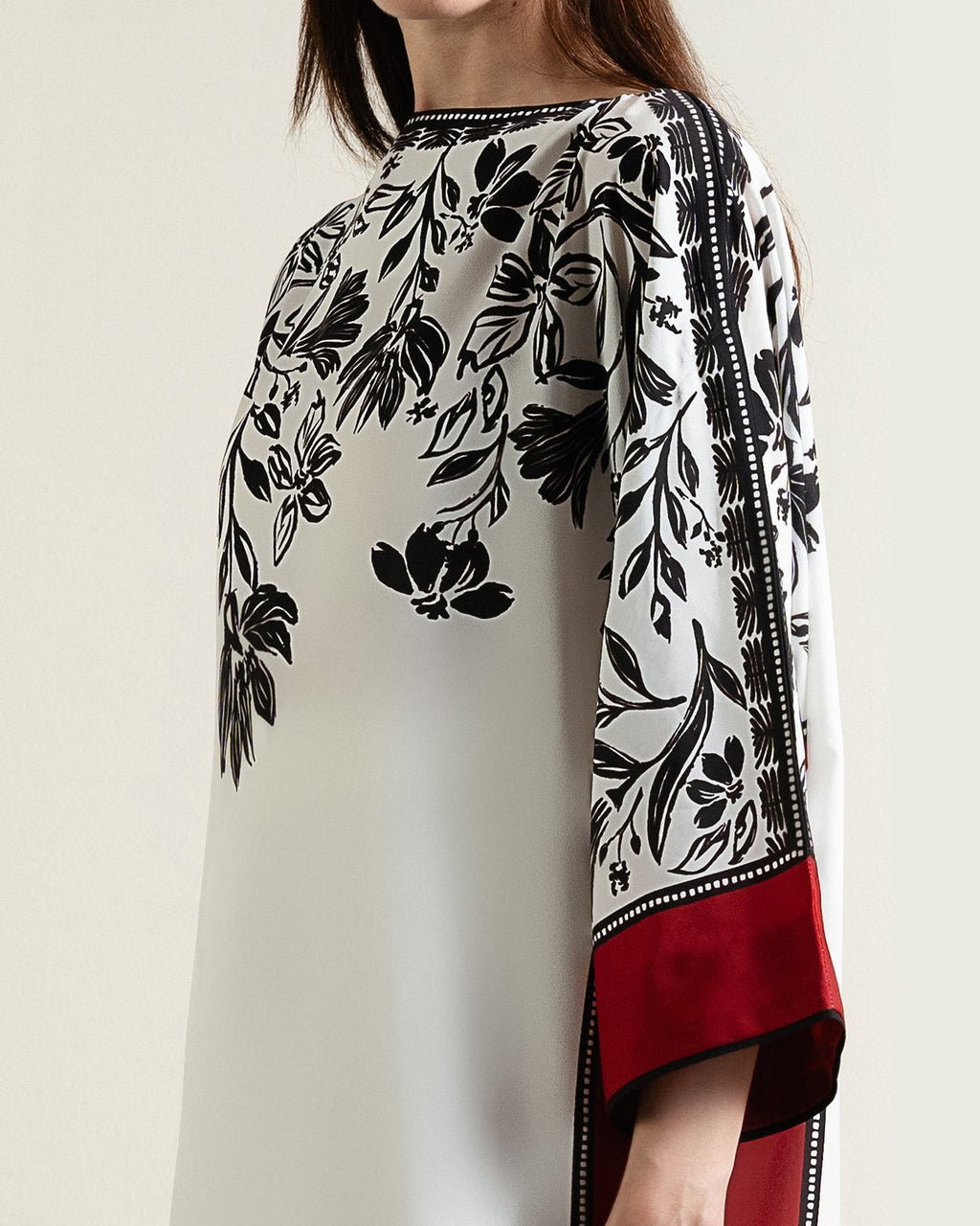 Daenar – Batwing Digital Printed 3-Piece Dress (Stitched)