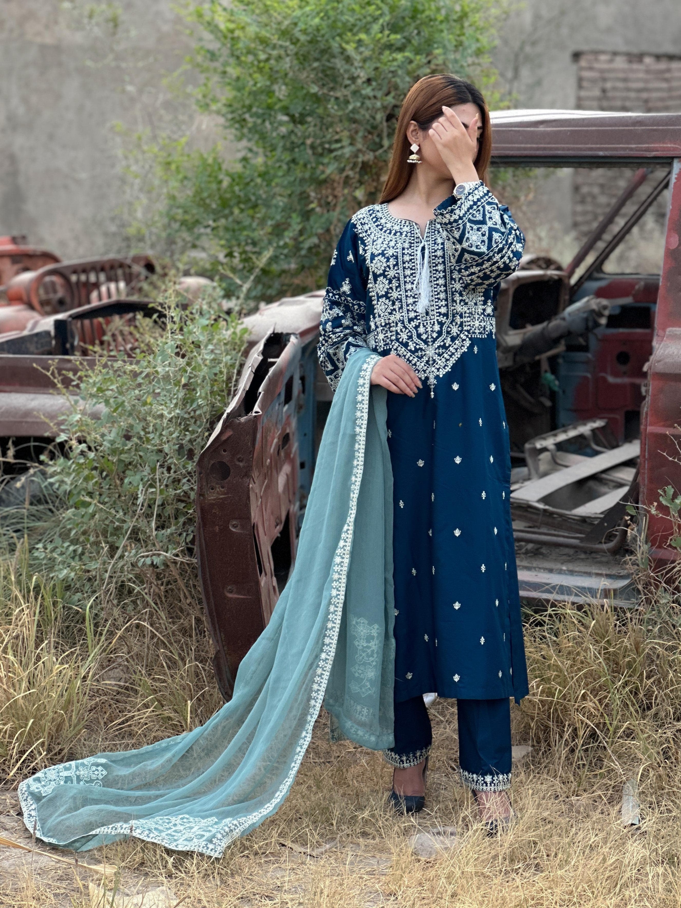 ZARA – Timeless Embroidered 3-Piece Set