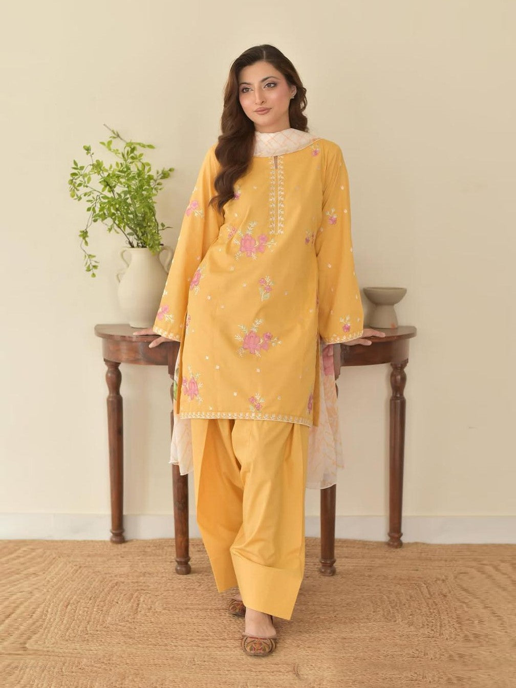 Sunaina – Fully Embroidered 3-Piece Suit with Farshi Shalwar (Stitched)