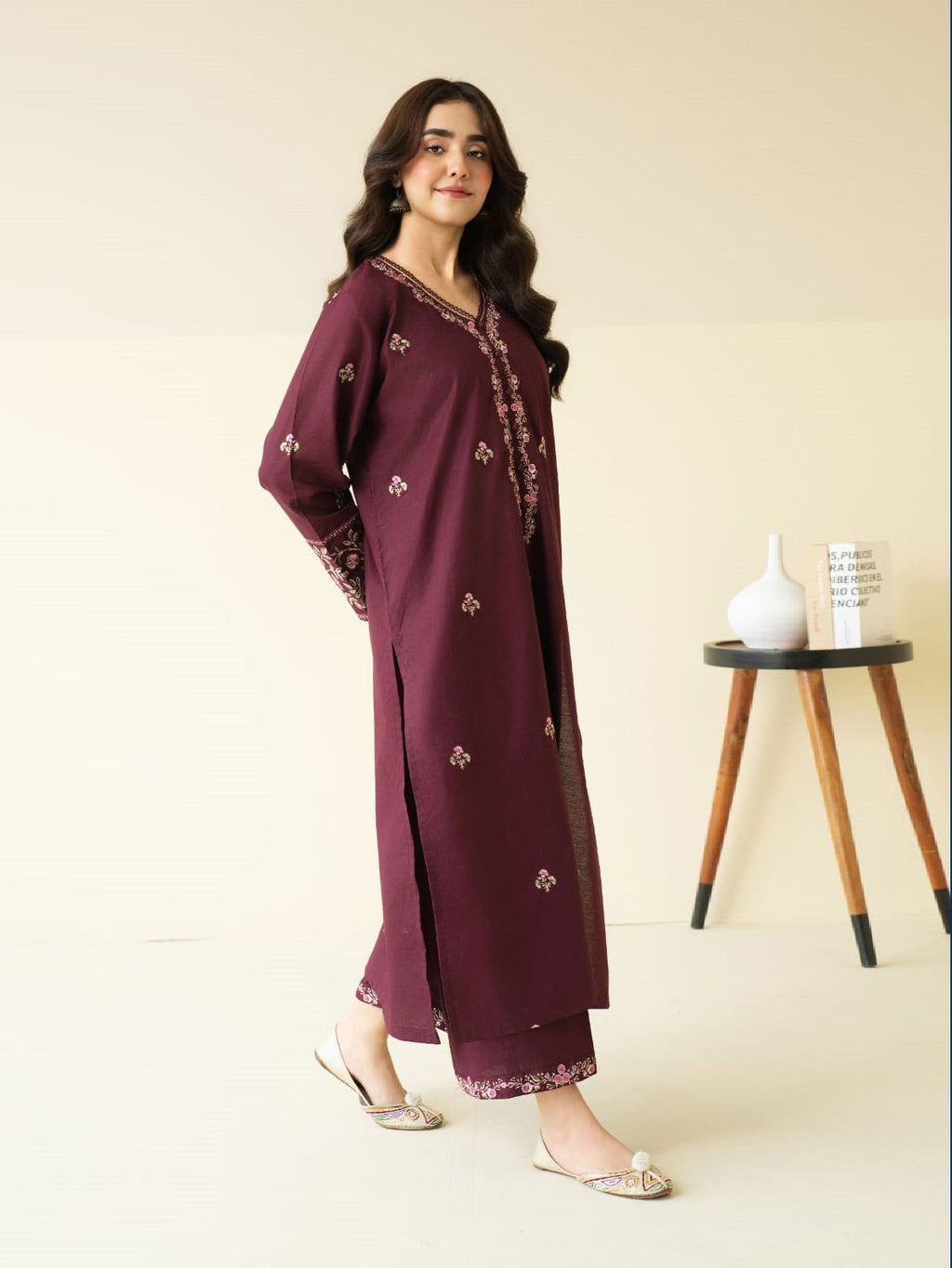 MULBERRY – Luxury Embroidered 2-Piece Set (Stitched)