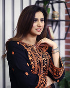 Sofia Brand Embroidered Stitched 2-Piece Suit