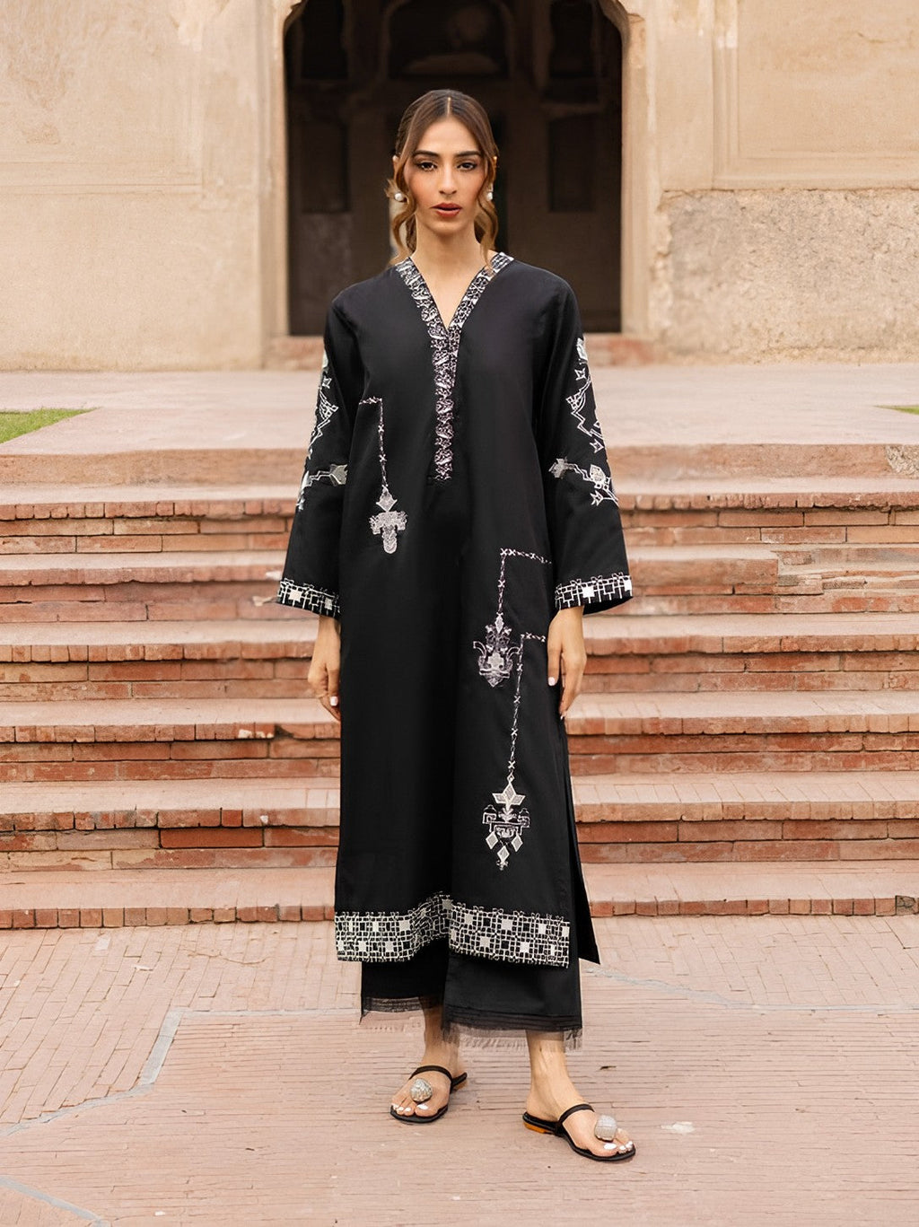 Solid Emb – Luxury Embroidered 3-Piece Dress